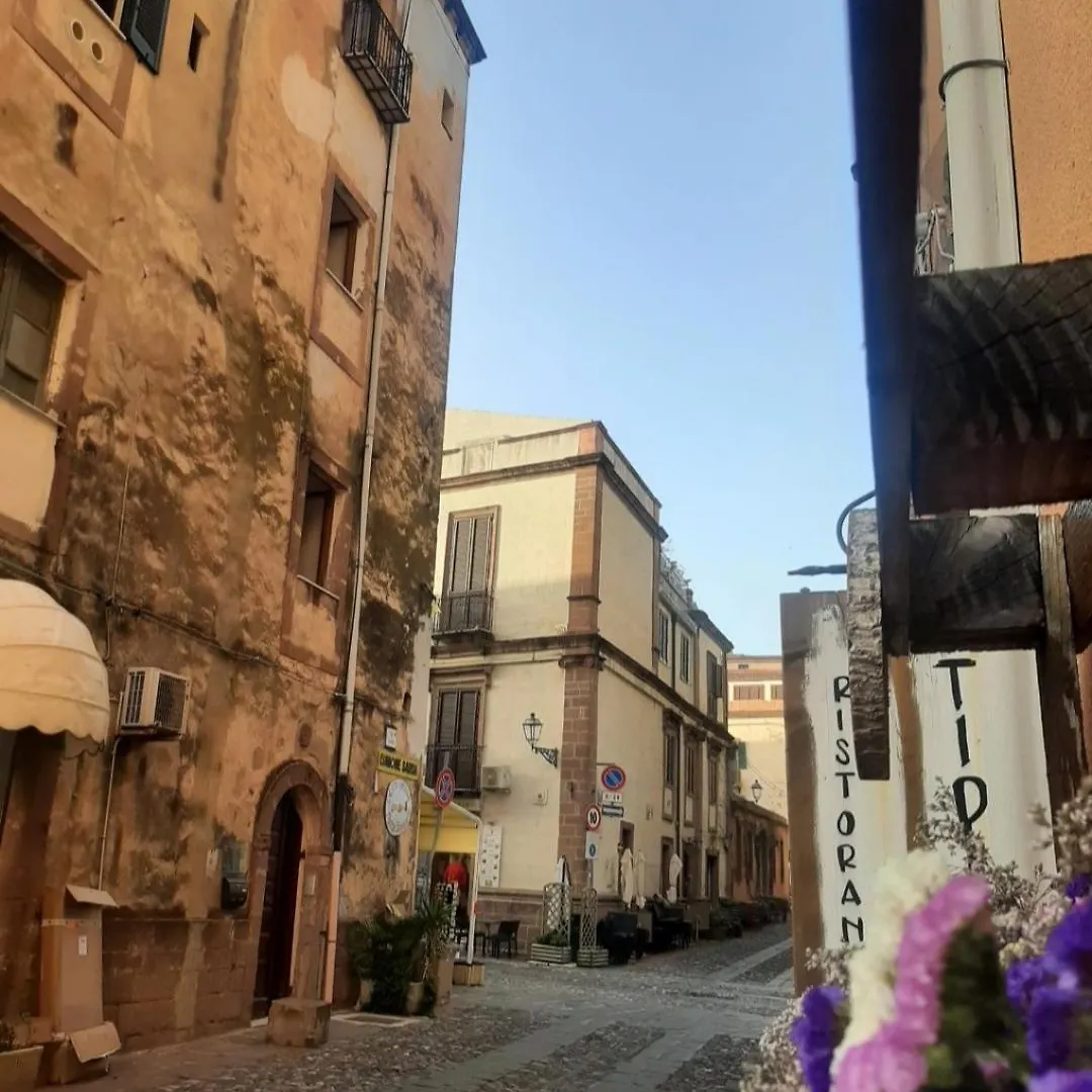Monolocale Nel Cuore Di Bosa